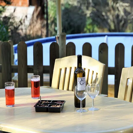 Vakantiehuis Lakeside Escape For 6 Guests, Cleaning Included Beaulieu (Cantal)