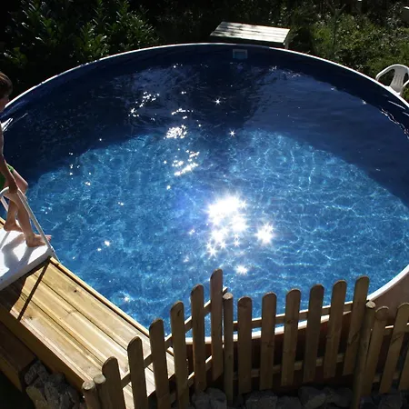 Lakeside Escape For 6 Guests, Cleaning Included Beaulieu (Cantal)