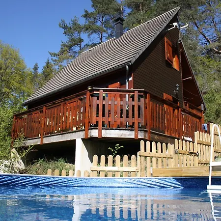 Lakeside Escape For 6 Guests, Cleaning Included Beaulieu (Cantal)