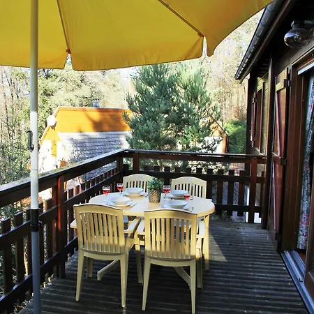 Lakeside Escape For 6 Guests, Cleaning Included Vakantiehuis